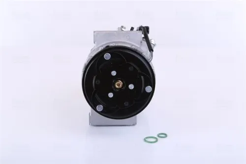 Compressor, airconditioning